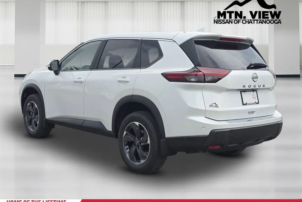 2025 Nissan Rogue SV photo 1