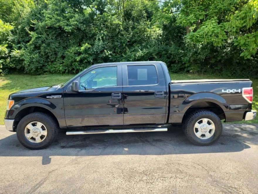 2013 Ford F-150 XLT photo 1