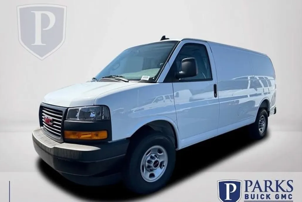 2025 Gmc Savana Cargo 2500 photo 1