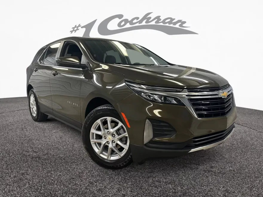 2023 Chevrolet Equinox LT photo 1
