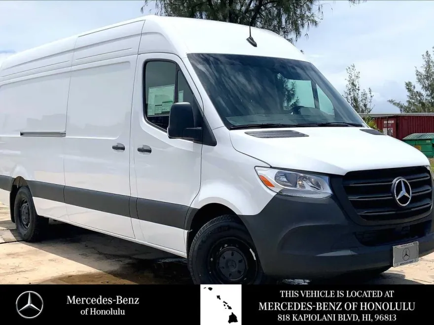 2024 Mercedes Benz Sprinter 2500 High Roof photo 1