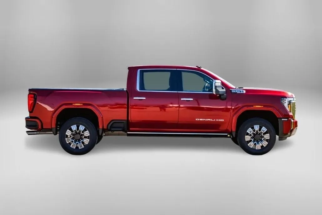 2024 Gmc Sierra 2500 HD Denali photo 1
