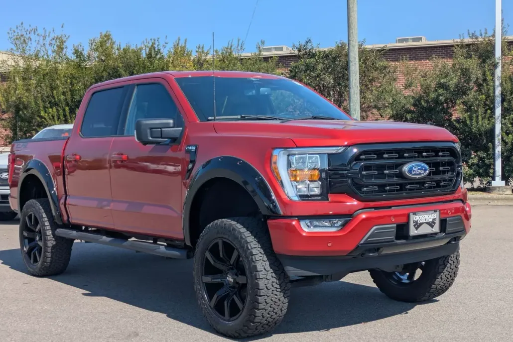 2023 Ford F-150 XLT photo 1