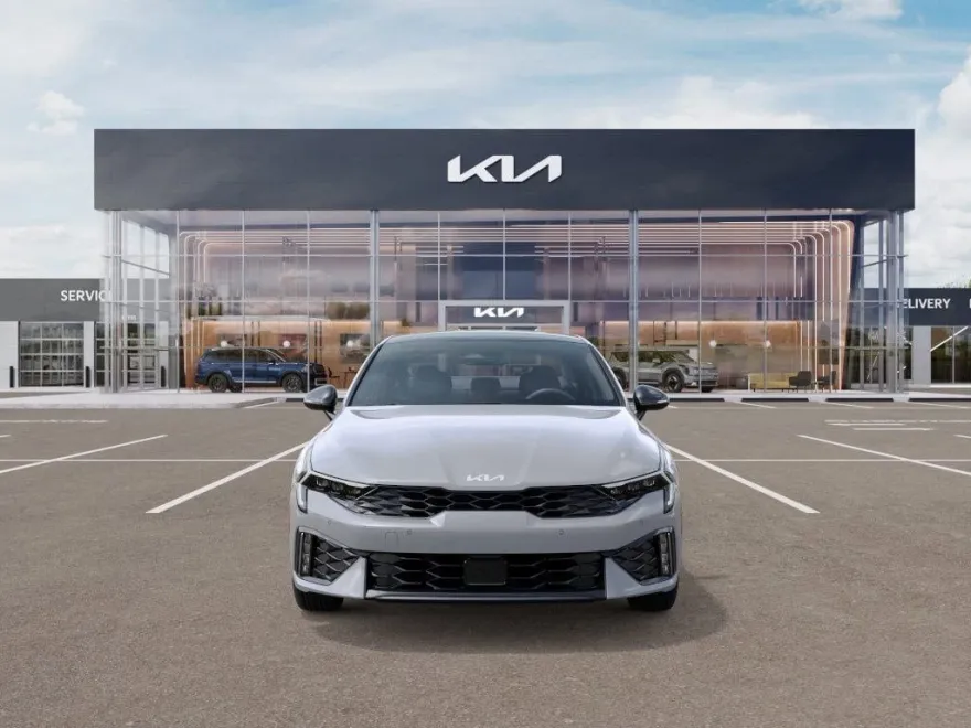 2026 Kia K5 GT-Line photo 1