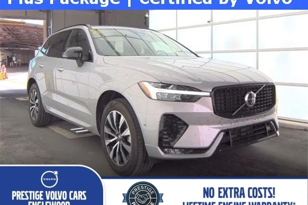 2025 Volvo XC60 B5 Plus photo 1
