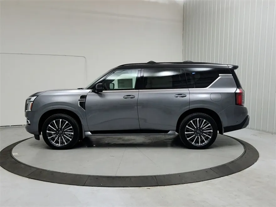 2026 Nissan Armada Platinum Reserve photo 1