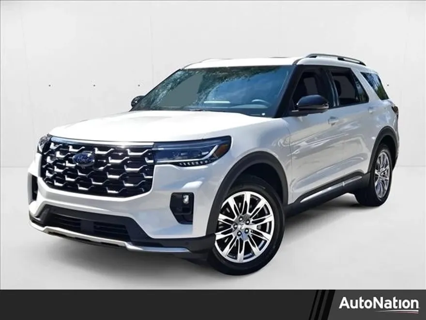 2025 Ford Explorer Platinum photo 1