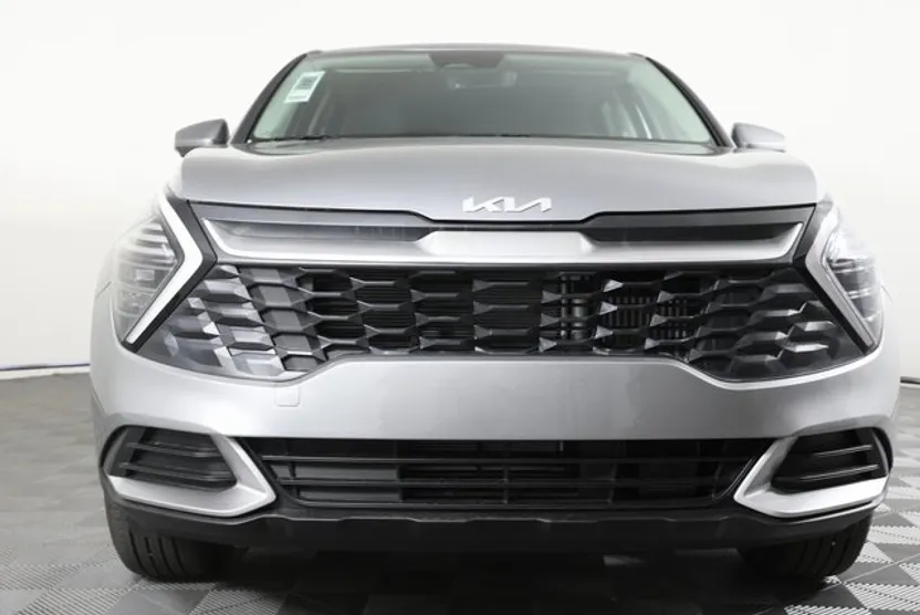 2025 Kia Sportage Hybrid LX photo 1