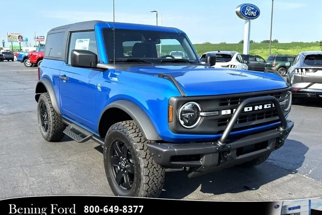 2024 Ford Bronco Black Diamond photo 1