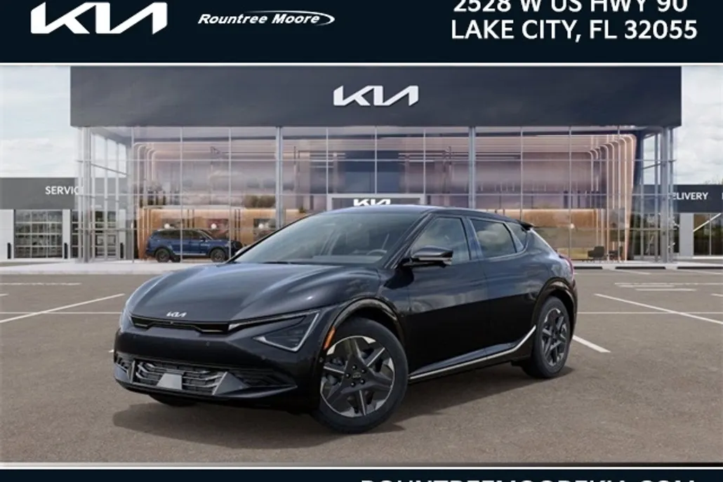 2025 Kia EV6 Light photo 1
