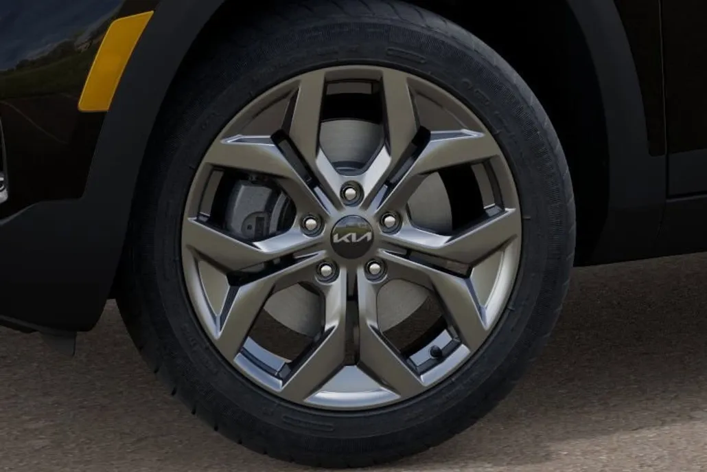 2026 Kia Seltos LX photo 1