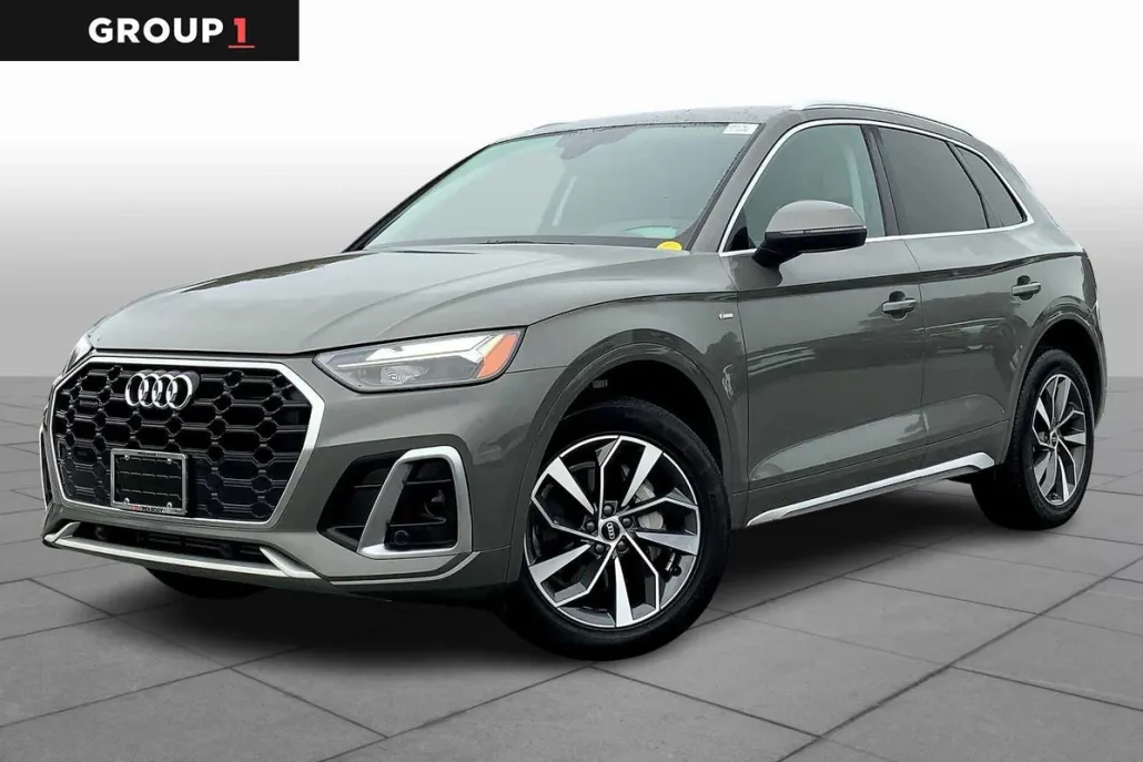 2023 Audi Q5 S line Premium photo 1