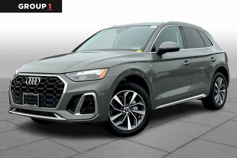 2023 Audi Q5 S line Premium photo 1