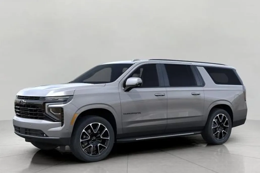 2025 Chevrolet Suburban RST photo 1