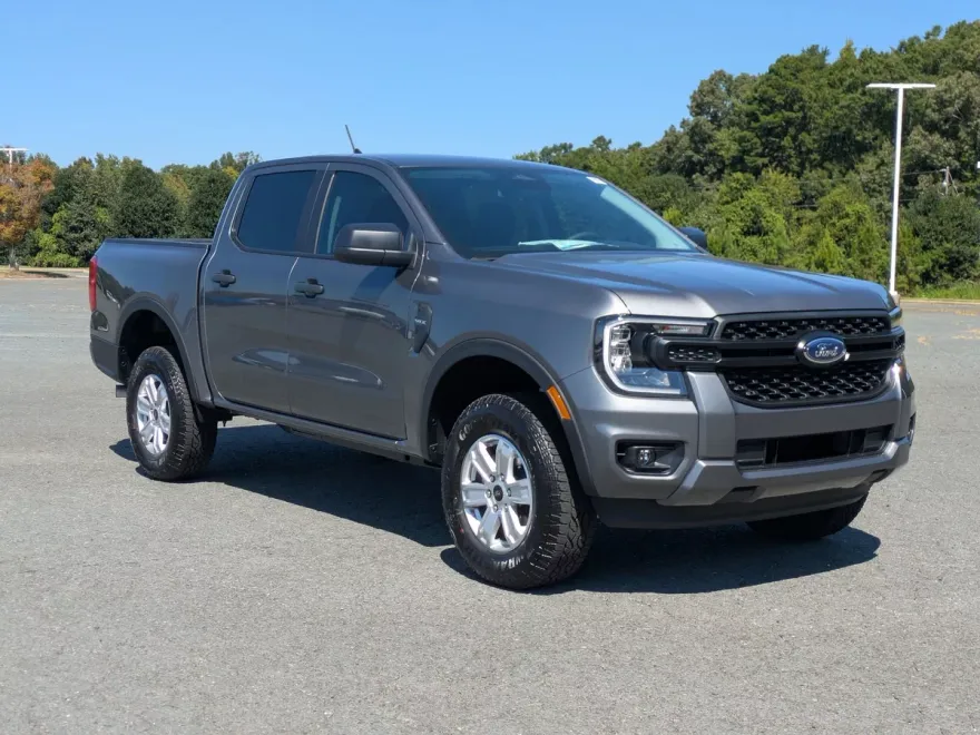 2025 Ford Ranger XL photo 1