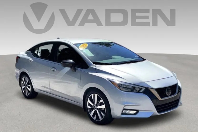 2020 Nissan Versa 1.6 SR photo 1