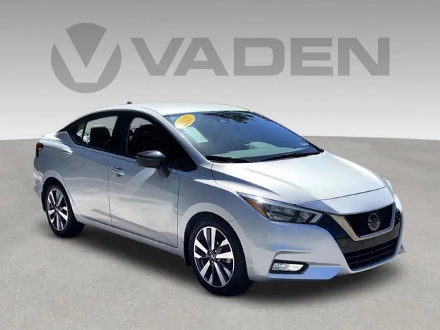 2020 Nissan Versa 1.6 SR photo 1