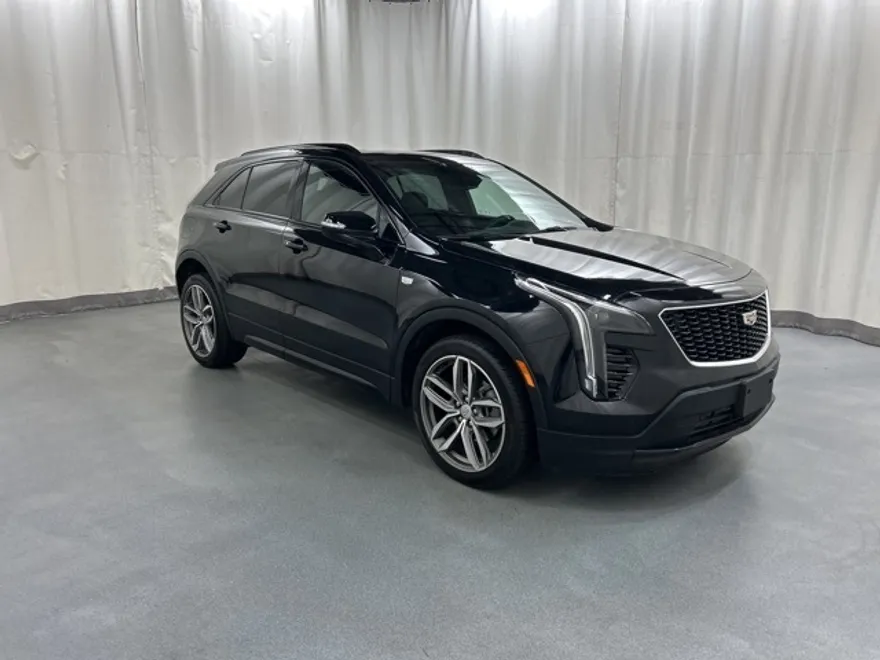 2023 Cadillac XT4 Sport photo 1