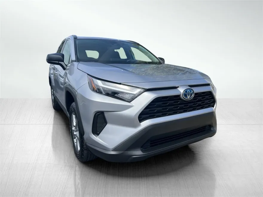 2024 Toyota RAV4 Hybrid LE photo 1