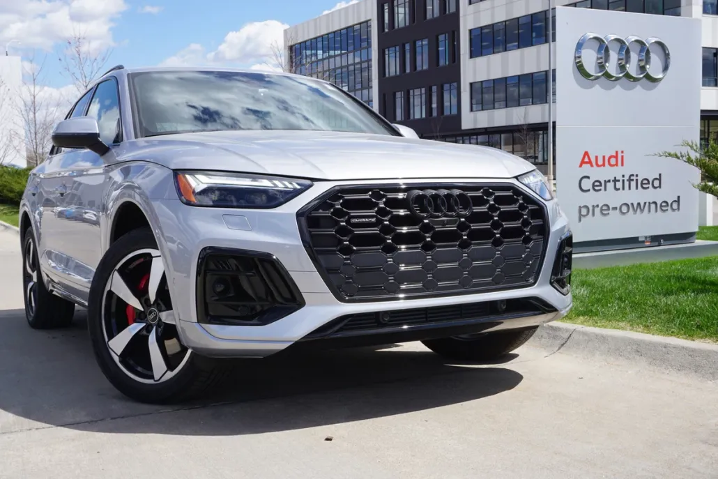 2024 Audi Q5 S line Premium Prestige photo 1