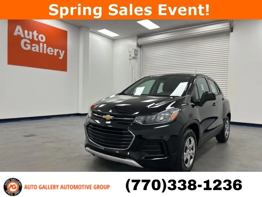 2018 Chevrolet Trax LS photo 1