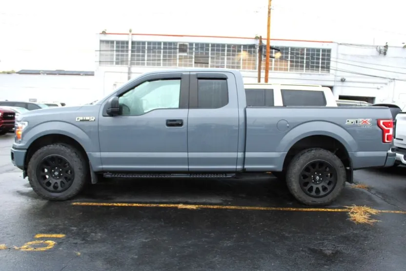 2020 Ford F-150 XL photo 1