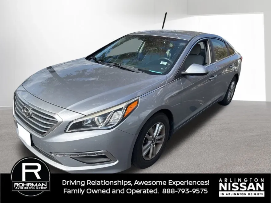 2015 Hyundai Sonata SE photo 1