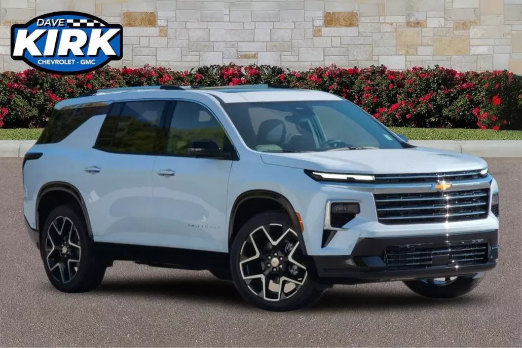 2026 Chevrolet Traverse High Country photo 1