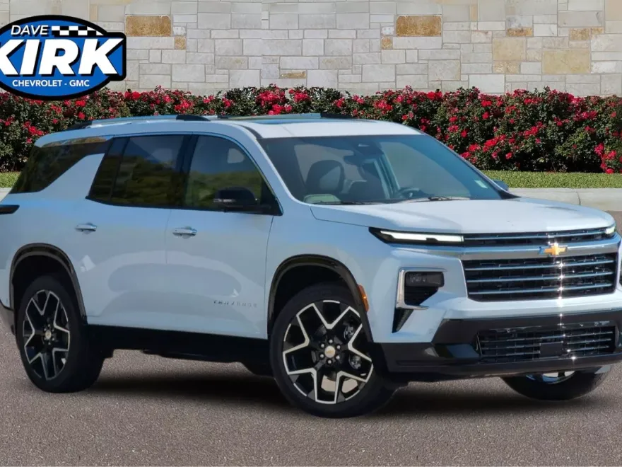 2026 Chevrolet Traverse High Country photo 1