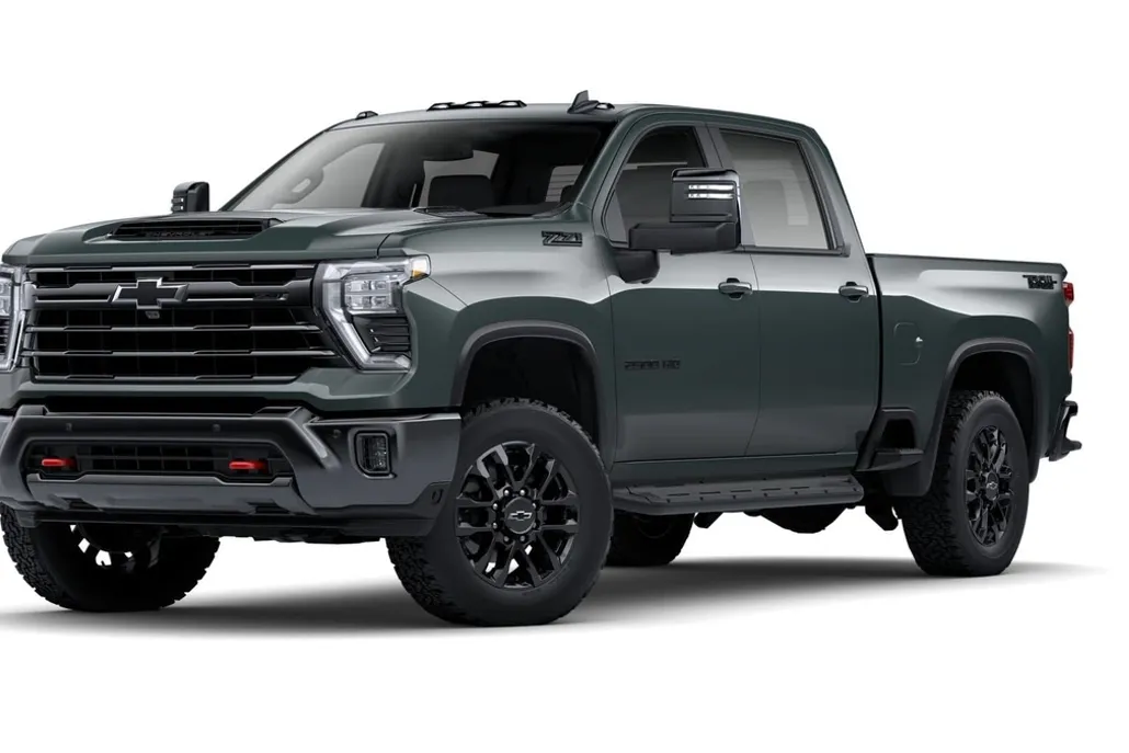 2025 Chevrolet Silverado 2500HD LT photo 1