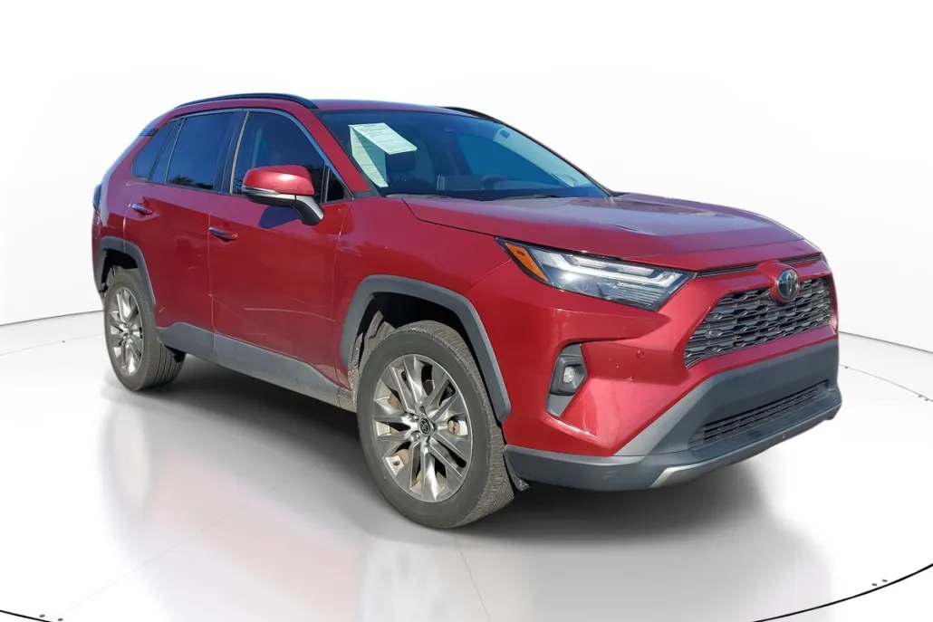 2022 Toyota RAV4 Limited photo 1