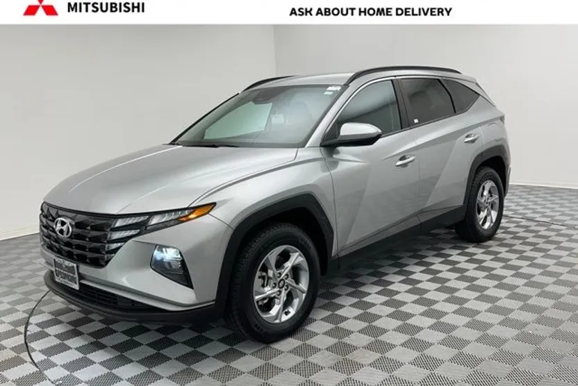 2024 Hyundai Tucson SEL photo 1