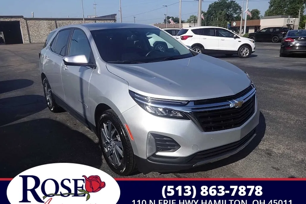2022 Chevrolet Equinox LT photo 1