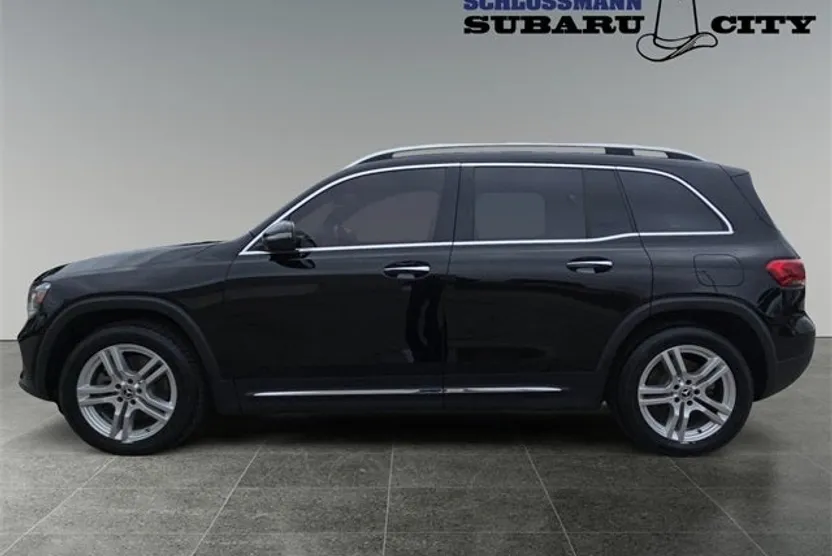2020 Mercedes Benz GLB 250 photo 1