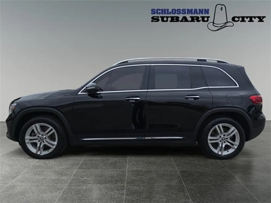 2020 Mercedes Benz GLB 250 photo 1