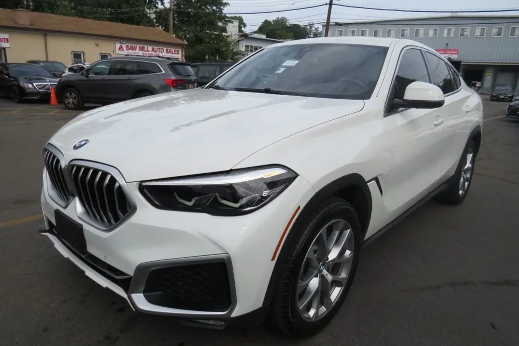 2020 Bmw X6 sDrive40i photo 1