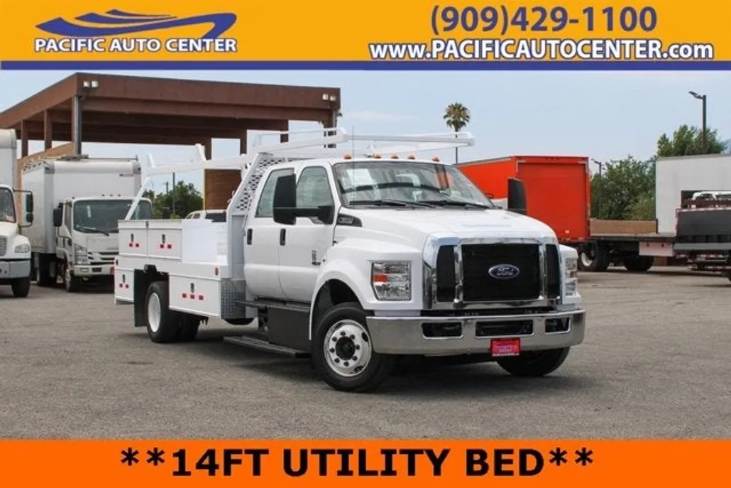 2019 Ford F-650 SuperCab photo 1