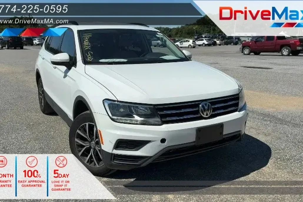 2021 Volkswagen Tiguan Sport photo 1