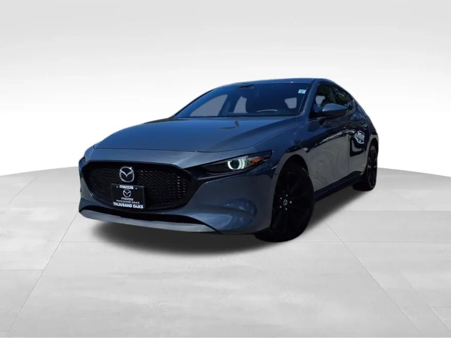 2022 Mazda Mazda3 Hatchback Premium photo 1