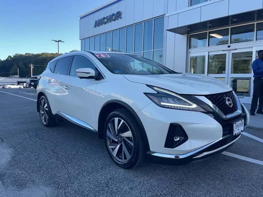 2023 Nissan Murano SL photo 1