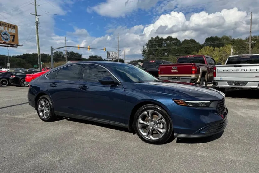 2024 Honda Accord EX photo 1