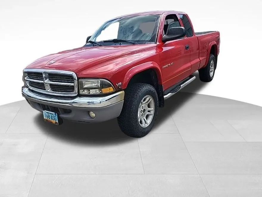 2003 Dodge Dakota SLT photo 1
