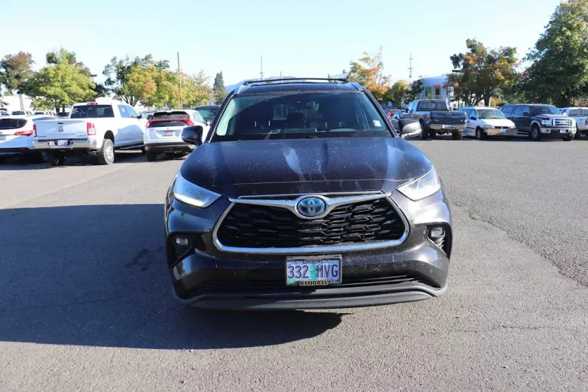 2021 Toyota Highlander Hybrid Limited photo 1