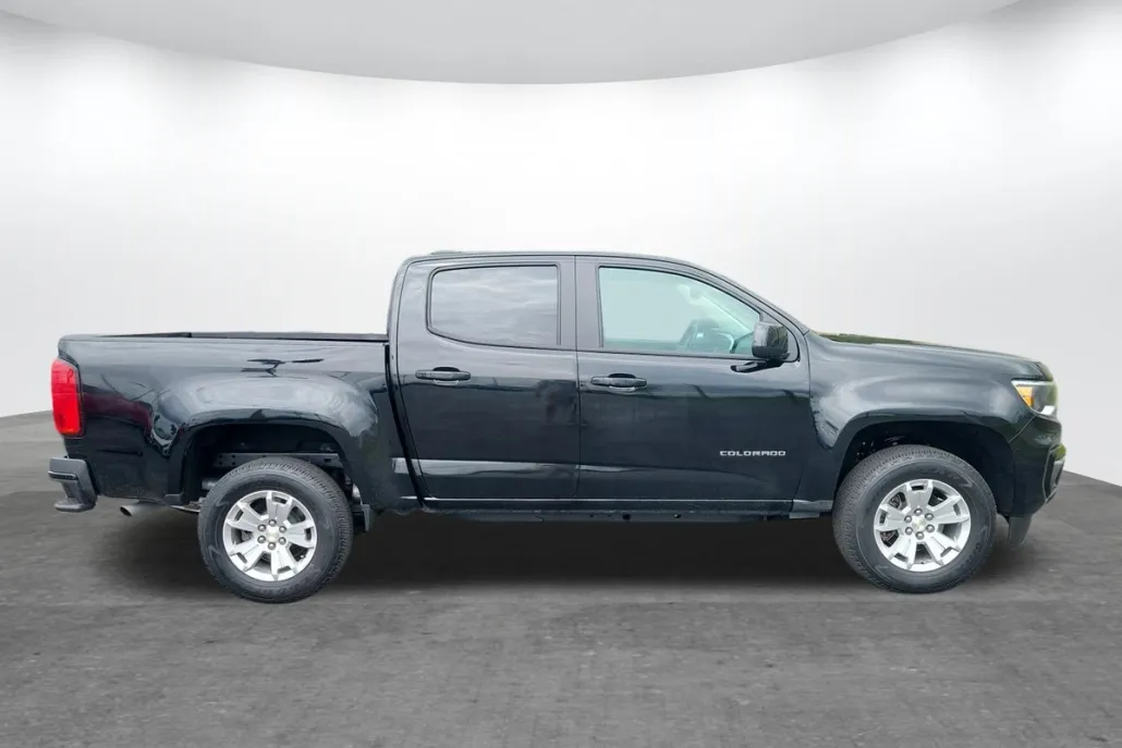 2021 Chevrolet Colorado LT photo 1