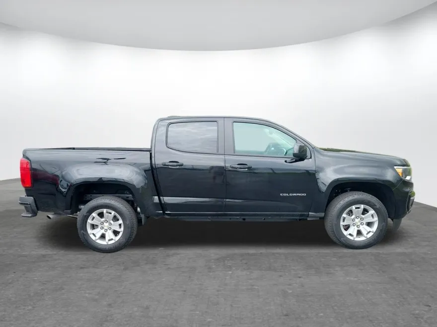 2021 Chevrolet Colorado LT photo 1