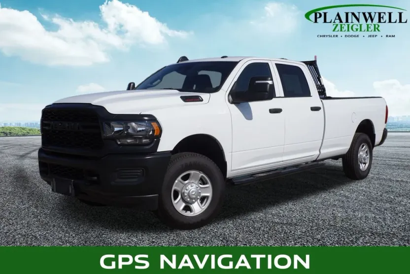 2024 Ram 3500 Tradesman photo 1