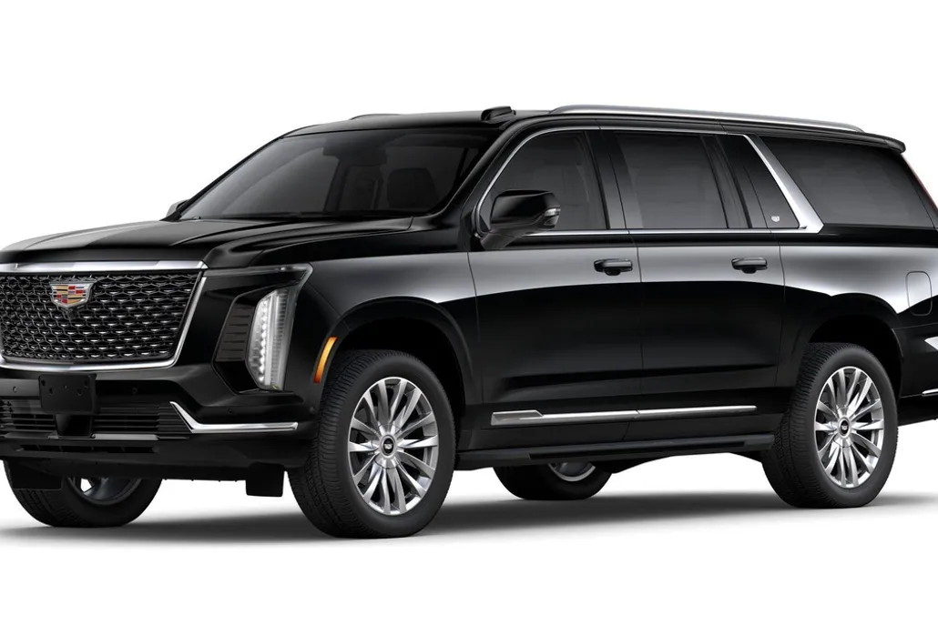 2025 Cadillac Escalade ESV Luxury photo 1