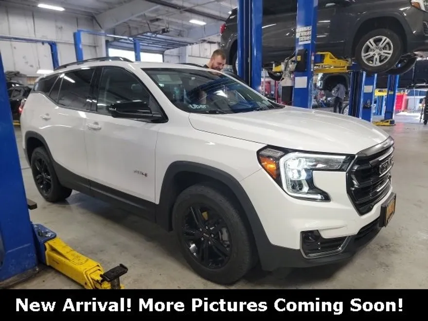 2023 Gmc Terrain AT4 photo 1