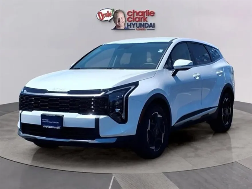 2023 Kia Sportage EX photo 1