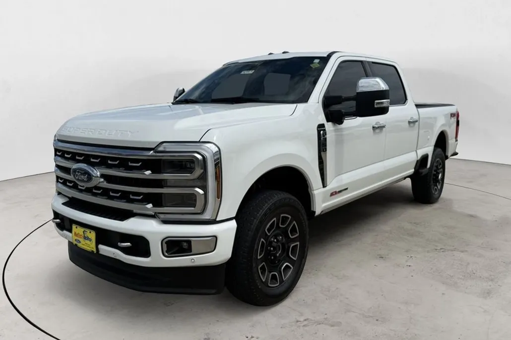 2024 Ford F-350 photo 1